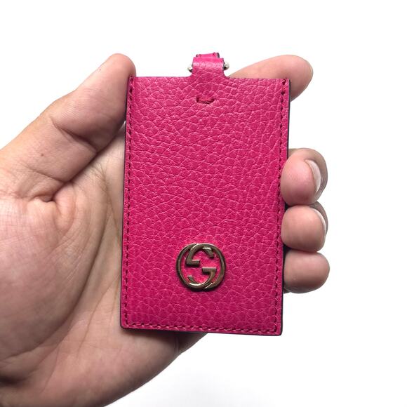 Gucci Pink Luggage Tag - Picture 3 of 11
